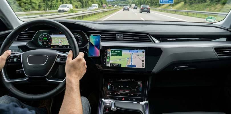 Navigation and Connectivity